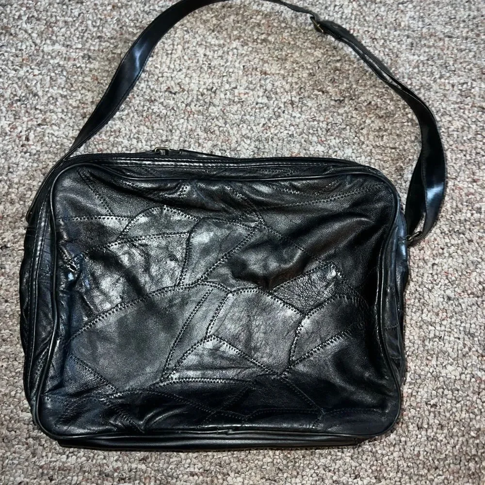 Leather quilted laptop/business bag with handle/shoulder strap